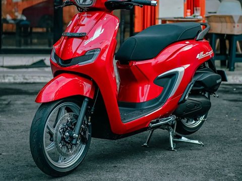 Tips Modifikasi Honda Stylo 160 Ala Street Racing: Ubah Tampilan Skutik Anda Sekarang!
