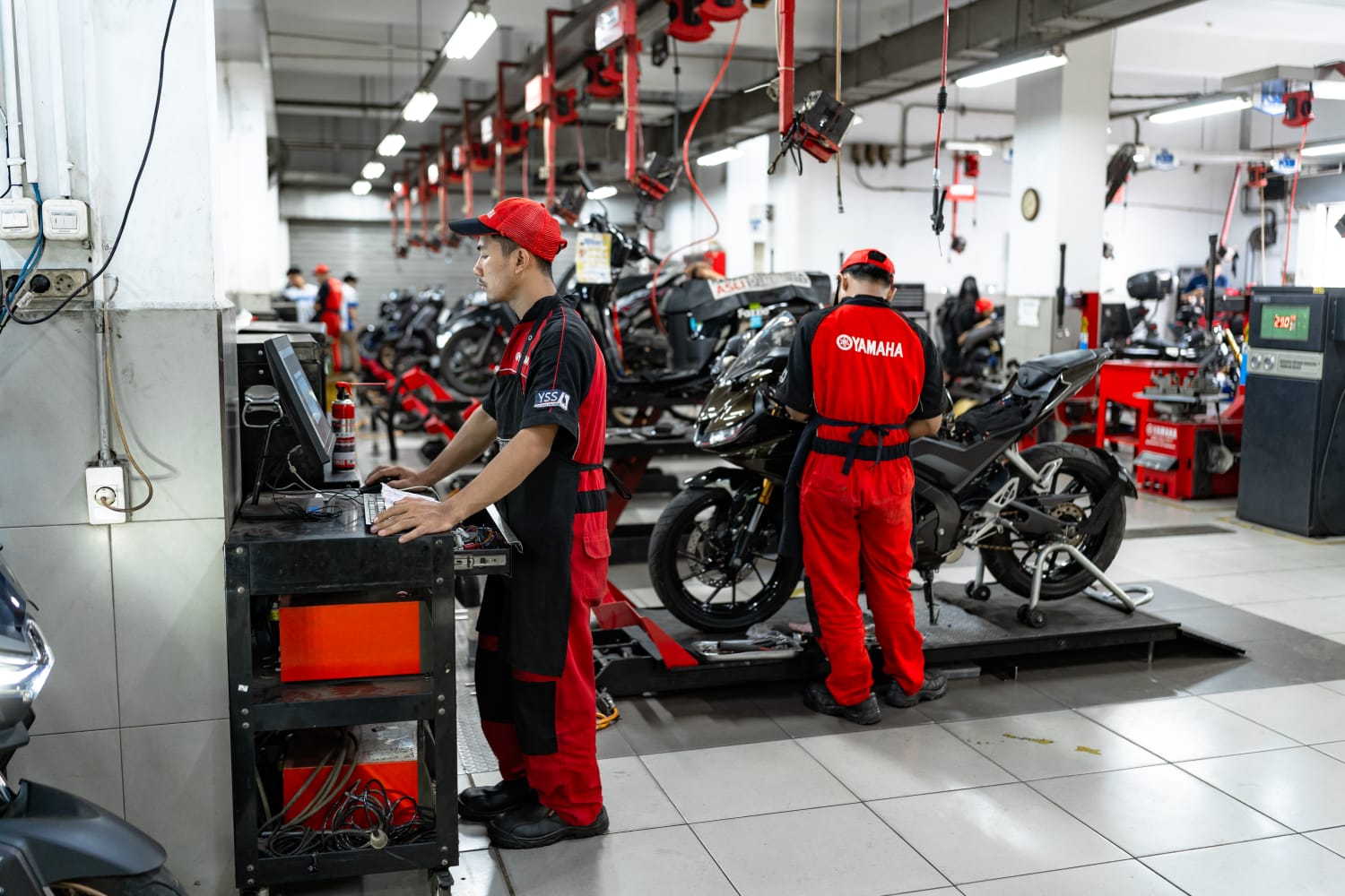 servis motor