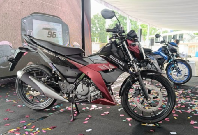 Perbandingan Suzuki Satria Pro vs Satria F150 2025
