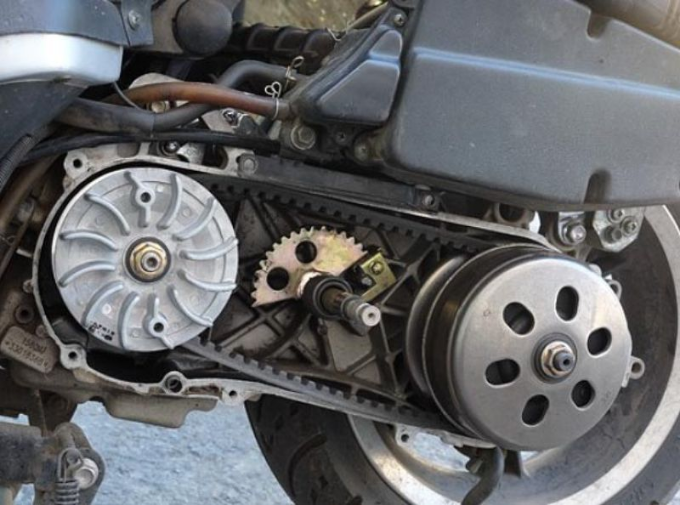 Tips Meningkatkan Tarikan Motor Matik