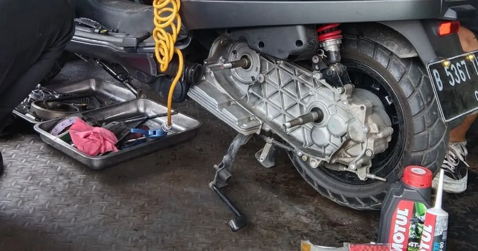 Hilangkan Gredek CVT Vespa Matic