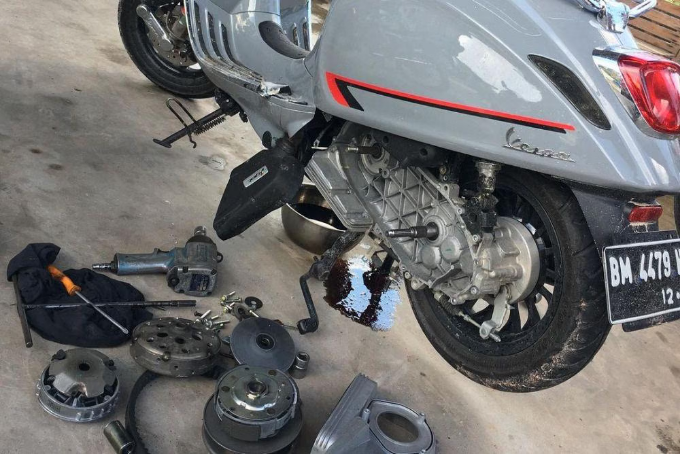 Hilangkan Gredek CVT Vespa Matic